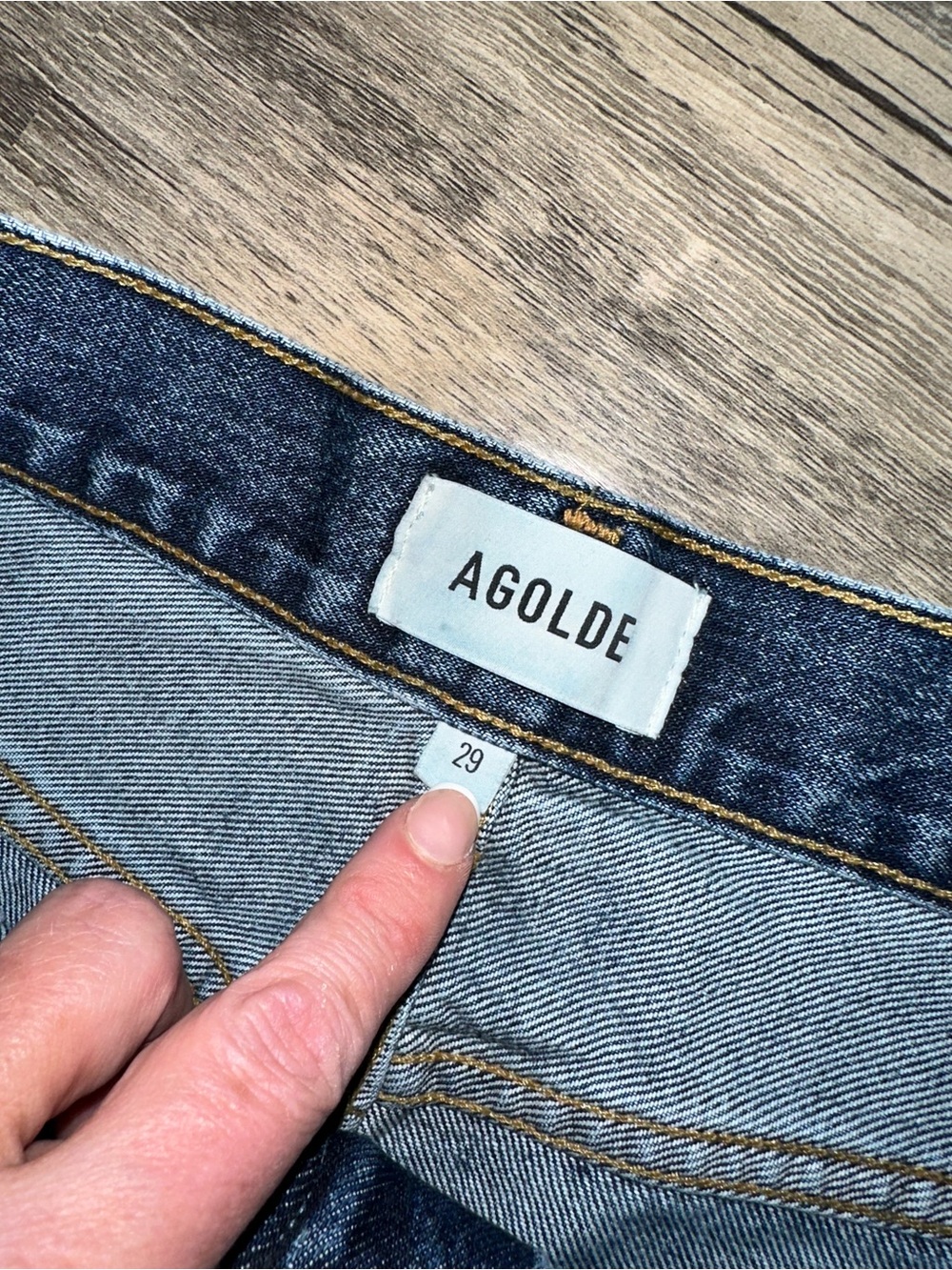 AGOLDE Women’s Size 29 Benton Wash High Rise Barrel Leg Jeans Made in USA Denim - Picture 2 of 5